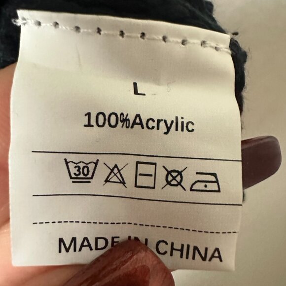 Sweater sz L  open crochet black short sleeve knit flowers boho hippie cottage - Picture 3 of 4